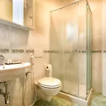 Villa Viktoria & Andras *