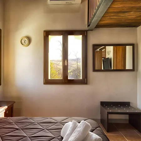 Villa Viktoria & Andras Tredozio