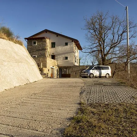 Villa Viktoria & Andras Tredozio