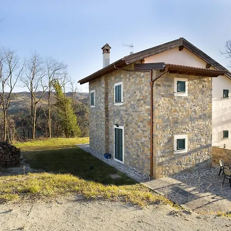 Viktoria & Andras Villa Tredozio