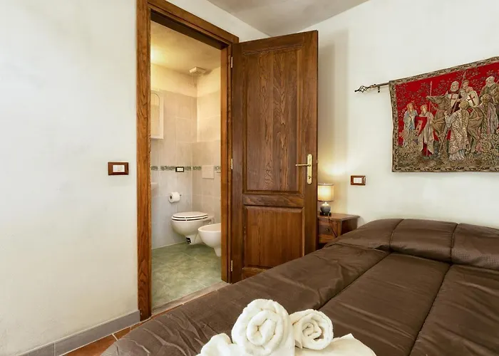 Viktoria & Andras Villa Tredozio