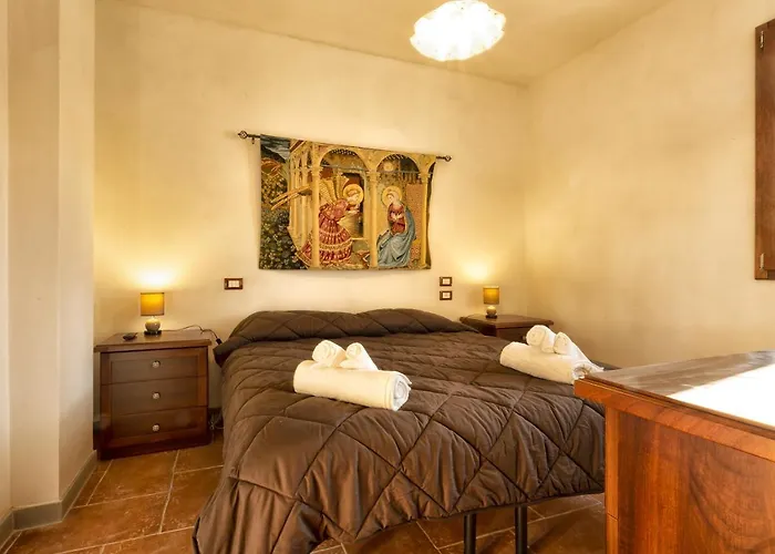 Villa Viktoria & Andras Tredozio