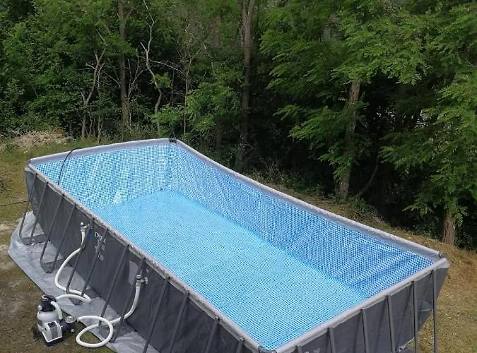 Viktoria & Andras Villa Tredozio